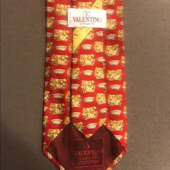 Valentino silk necktie - Picture 5 of 8